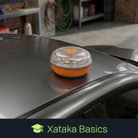 ITV de las balizas V16: qué es, qué tienen que hacer los usuarios y cada cuánto hay que pasarla