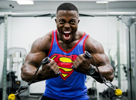 Cómo empezar a entrenar en el gimnasio si eres novato: entrenamiento de las semanas 1 y 2