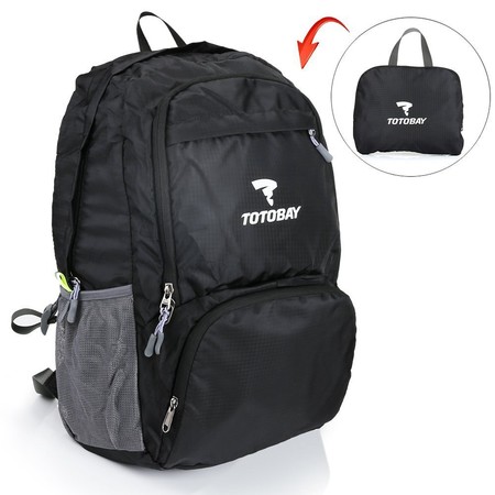 Oferta flash en la mochila plegable de 33 litros de capacidad Totobay: hasta medianoche cuesta 13,59 euros en Amazon