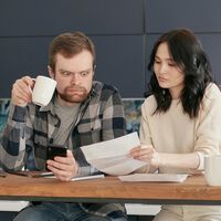 El ataque a Irán también está haciendo que el precio del gas se salga de madre. Y va a ir a peor: Catar ha suspendido la producción