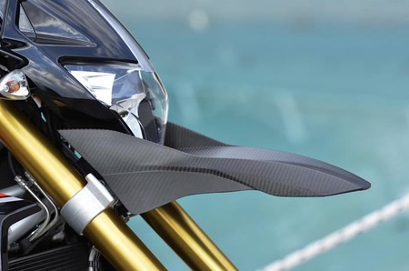 Aprilia Dorsoduro 1200 2012