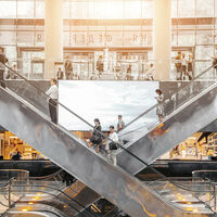 Warren Buffett aprendió la lección demasiado tarde. Google y Nvidia van camino de cometer el mismo error de la escalera mecánica