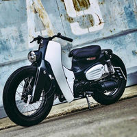 Esta Honda Super Cub estilo custom es un homenaje espectacular a un mito