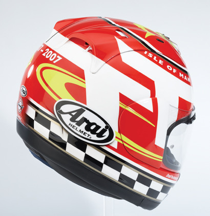 Arai Man Back