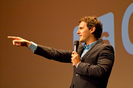 El “hackeo” del WhatsApp de Albert Rivera, un caso de suplantación de identidad muy fácil de evitar