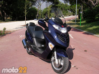 Prueba de la Kymco Grand Dink 125 (3/3)