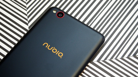 Nubia N2