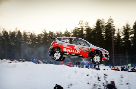Thierry Neuville con el objetivo de ser campeón del WRC en 2016