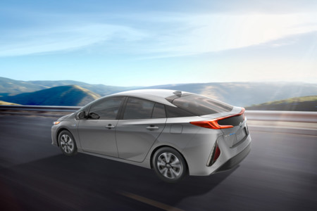 Toyota Prius Prime 6