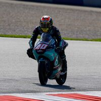 Darryn Binder encabeza el doblete del Petronas en el regreso de Moto3 en Estiria con Pedro Acosta duodécimo
