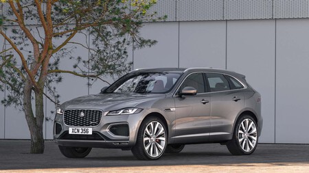 Jaguar F Pace 3