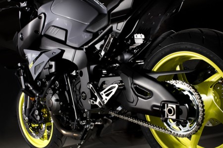Yamaha Mt 10 Detalles 06