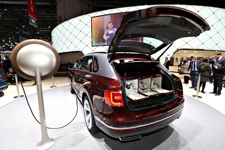 Bentley Bentayga Hybrid