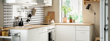 Lo nuevo de Ikea es este organizador para debajo del fregadero ideal para ampliar el espacio en cocinas pequeñas 