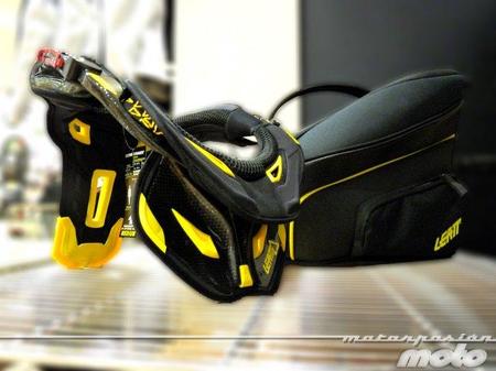 Leatt Brace GPX Pro Full Carbono conjunto