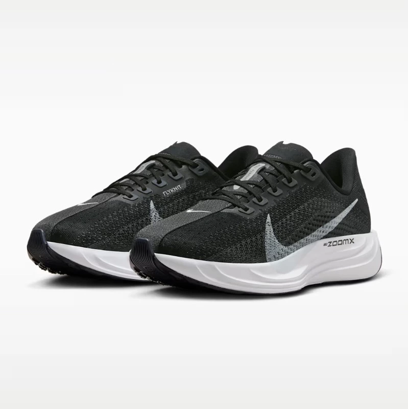 Nike Pegasus Plus Zapatillas de running para asfalto - Mujer