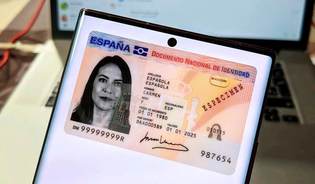 Tu DNI tiene más poder del que parece. Y sólo necesitas tu móvil Android: accede a Hacienda, la DGT y muchos más trámites 