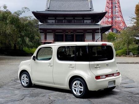Nissan Cube Japan