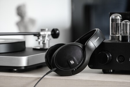Sennheiser presenta los HD 560S, sus nuevos auriculares HiFi con los que pretenden conquistar la gama media-baja