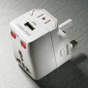 Adaptador universal para tus viajes