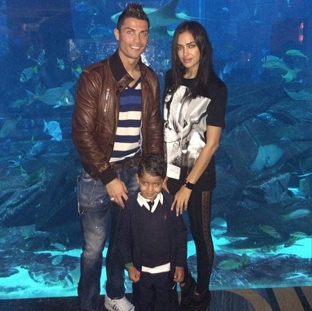Cristiano Ronaldo se nos pone de lo más familiar entre peces