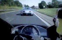 Esto sí es hacer un trío: Bugatti Veyron, Porsche Carrera GT y Yamaha R1
