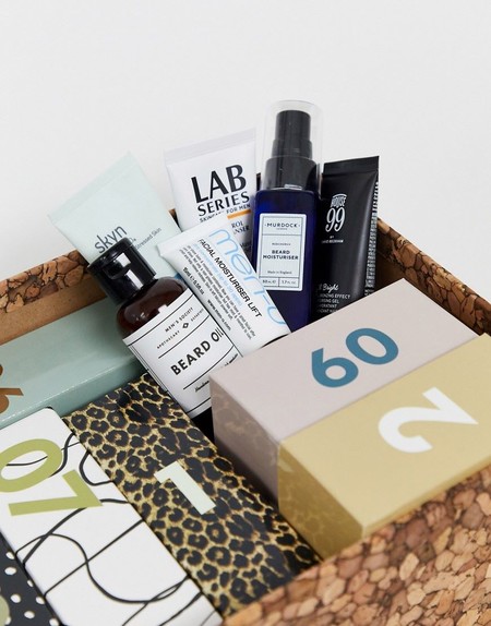 ASOS lanza un calendario de adviento perfecto para los amantes del cuidado personal