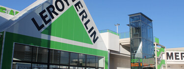 Este tendedero eléctrico de techo es ideal para pisos pequeños: se pliega, calienta y está rebajado en Leroy Merlin