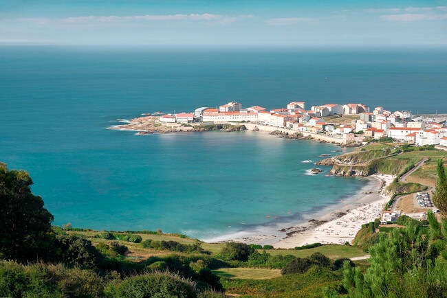 pueblos escapadas turismo españa galicia playa buena comida barato familia tranquilo eclipse