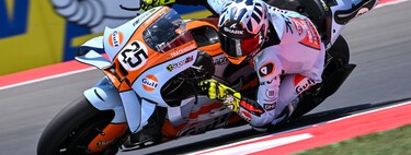 Raúl Fernández rompe el récord del circuito y lidera el festival de las Aprilia en Indonesia; Marc Márquez resiste 