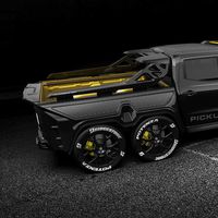 Locura es cuando Carlex fusiona la Mercedes-Benz Clase X, deportividad y 6x6 en un mismo coche