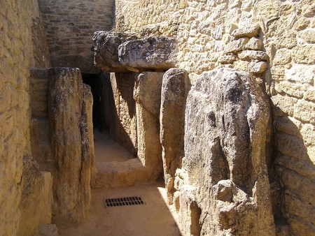 Antequera Dolmen Viera 1