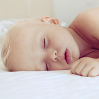 Babykeeper, un colchón que ayuda a prevenir la muerte súbita y te avisa si tu bebé tiene fiebre 