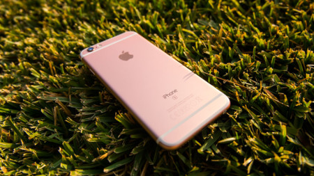 Los analistas se ponen de acuerdo: las ventas del iPhone habrán caído en el próximo balance trimestral