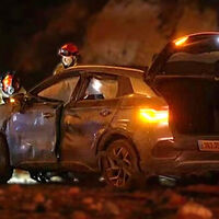 Un auto chino pasa la mayor prueba de seguridad: le cayó un misil y todos sus ocupantes sobrevivieron