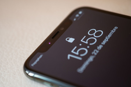 Con iOS 13.5 los iPhone detectarán que llevas mascarilla para agilizar el desbloqueo de la pantalla