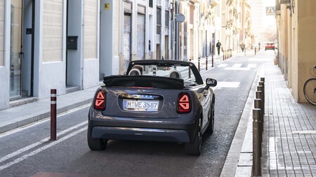 Mini Cabrio 2025 19
