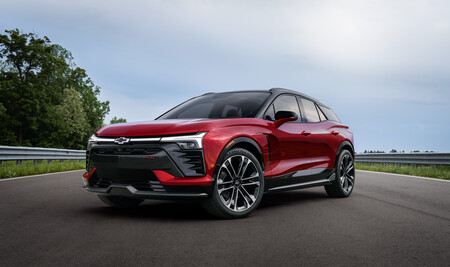 Chevrolet Blazer EV 1 2