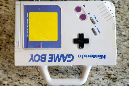 Game Boy Maletin 2