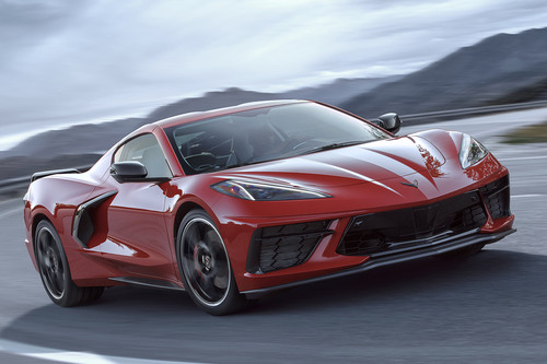 El Chevrolet Corvette 2020 quiere ser un Ferrari yanqui con motor central de 495 hp