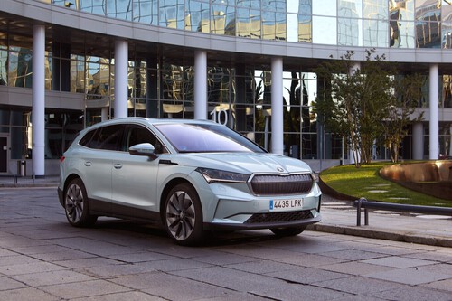 Descuentos de la semana: una berlina de 280 CV con 10.000 euros de descuento y dos SUV de etiqueta CERO que se ponen a tiro