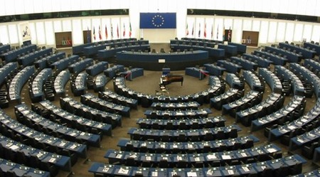 Las tres leyes europeas que afectarán a las motos en un futuro cercano