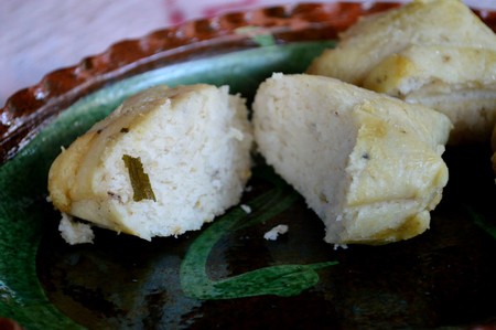 Cómo preparar Corundas Morelianas. Receta fácil de la cocina mexicana del estado de Michoacán