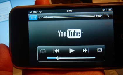 La nueva beta del Firmware 2.0 del iPhone permite "ver" vídeos en Youtube