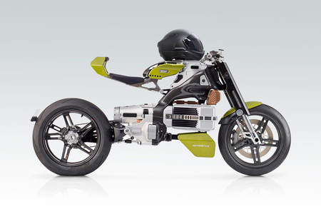 Esta moto eléctrica se controla con un casco especial, tiene embrague y es obra de un ex diseñador de Ducati
