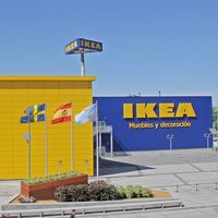 Ikea aumenta a siete semanas el permiso de paternidad para sus empleados en España