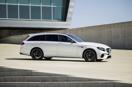 Mercedes Amg E63 S Estate 10