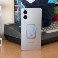 Ser uno de los teléfonos más finos del mundo no está reñido con la reparabilidad. El Samsung Galaxy S25 Edge acaba de demostrarlo 