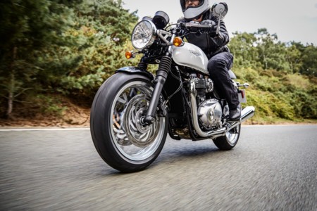 Triumph Thruxton 1200 2016 23