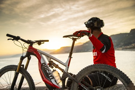 Guía rápida sobre bicicletas eléctricas para saberlo todo antes de comprar una